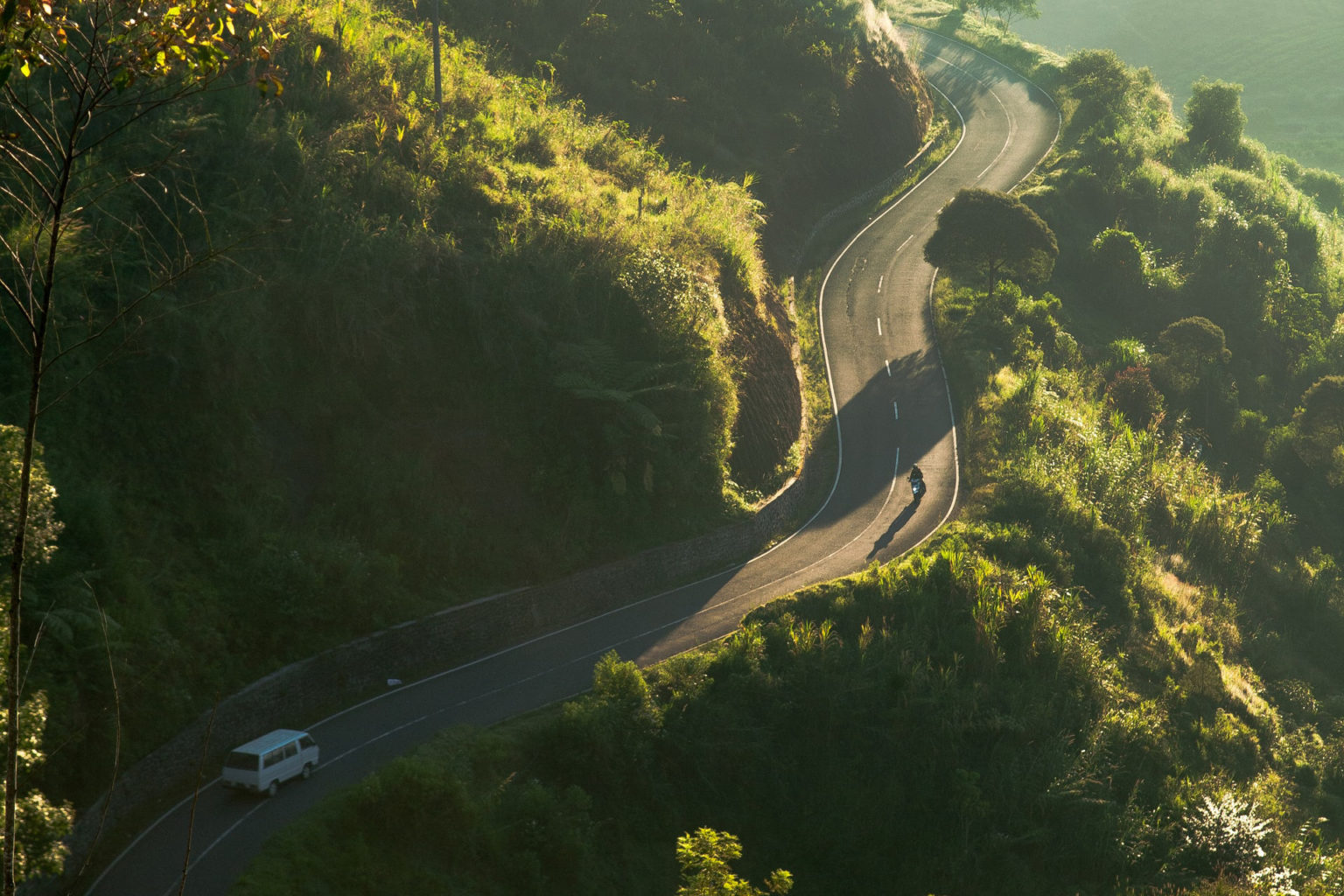kimo-EPLbOv1zd4k-unsplash-1-1536x1024